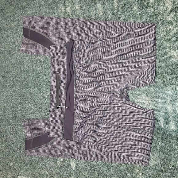 Lululemon Run Inspire Crop II All Luxtreme Giant Herringbone Leggings Size 6 - Picture 2 of 8